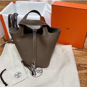 NEW Hermes Picotin Lock 18 Clemence Taurillon Bag Etoupe! Gorgeous and rare!
